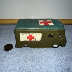 1950's Antique Tin Korean War Era US Army Medic Ambulance Toy Truck
