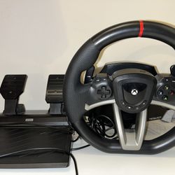 Hori Gaming Xbox Wheel and Pedals Set for Any Xbox Model Black Great Condition