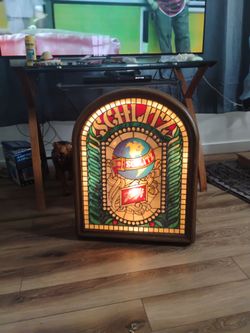Vintage 1977 Schlitz beer faux stained glass lighted bar sign 170 or best offer excellent condition