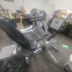 True Commercial Stationary Bike ES700