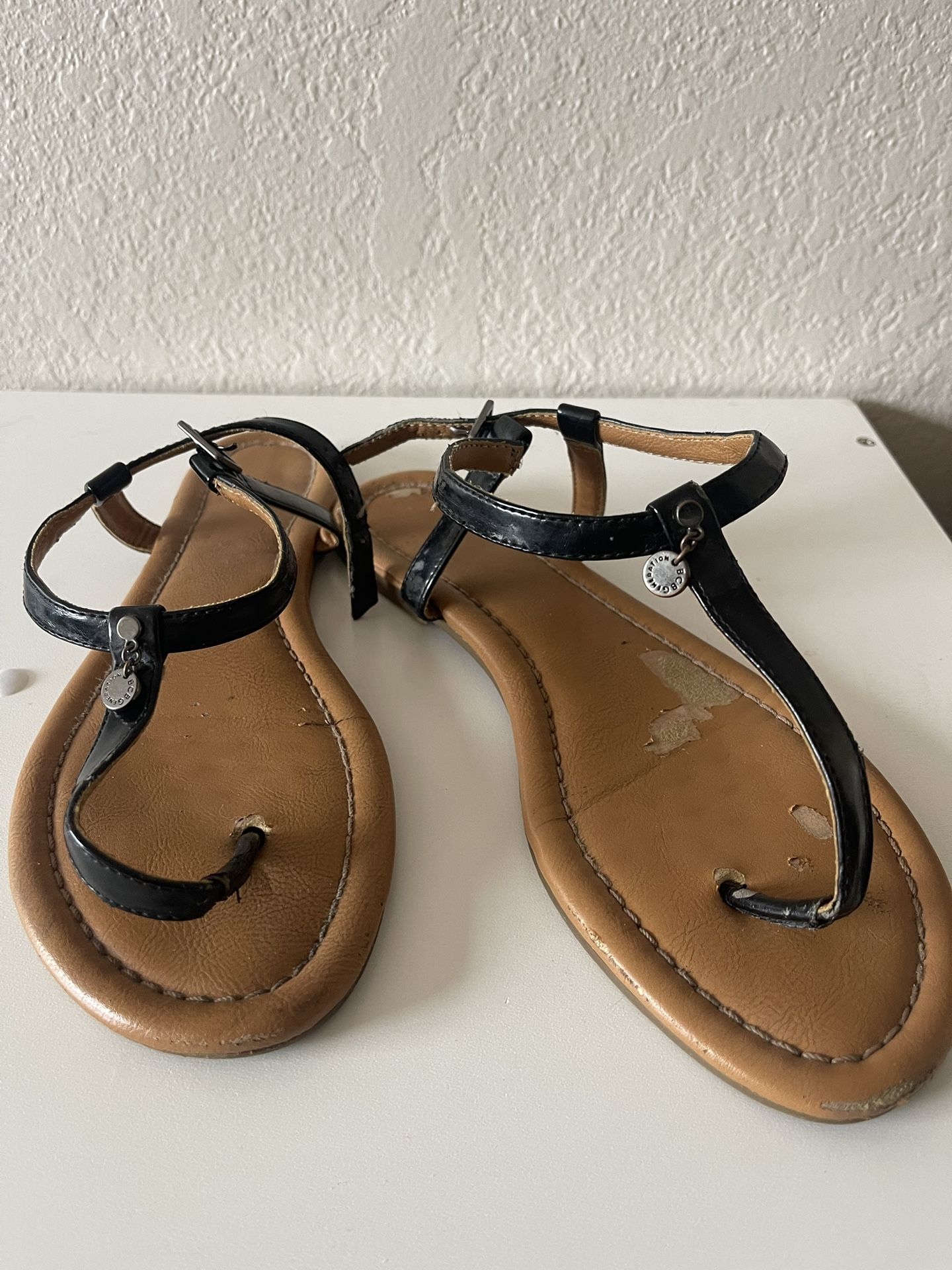 Bcbgeneration, Women’s Black Strap Buckle Sandals, Size 8 In Fair Condition