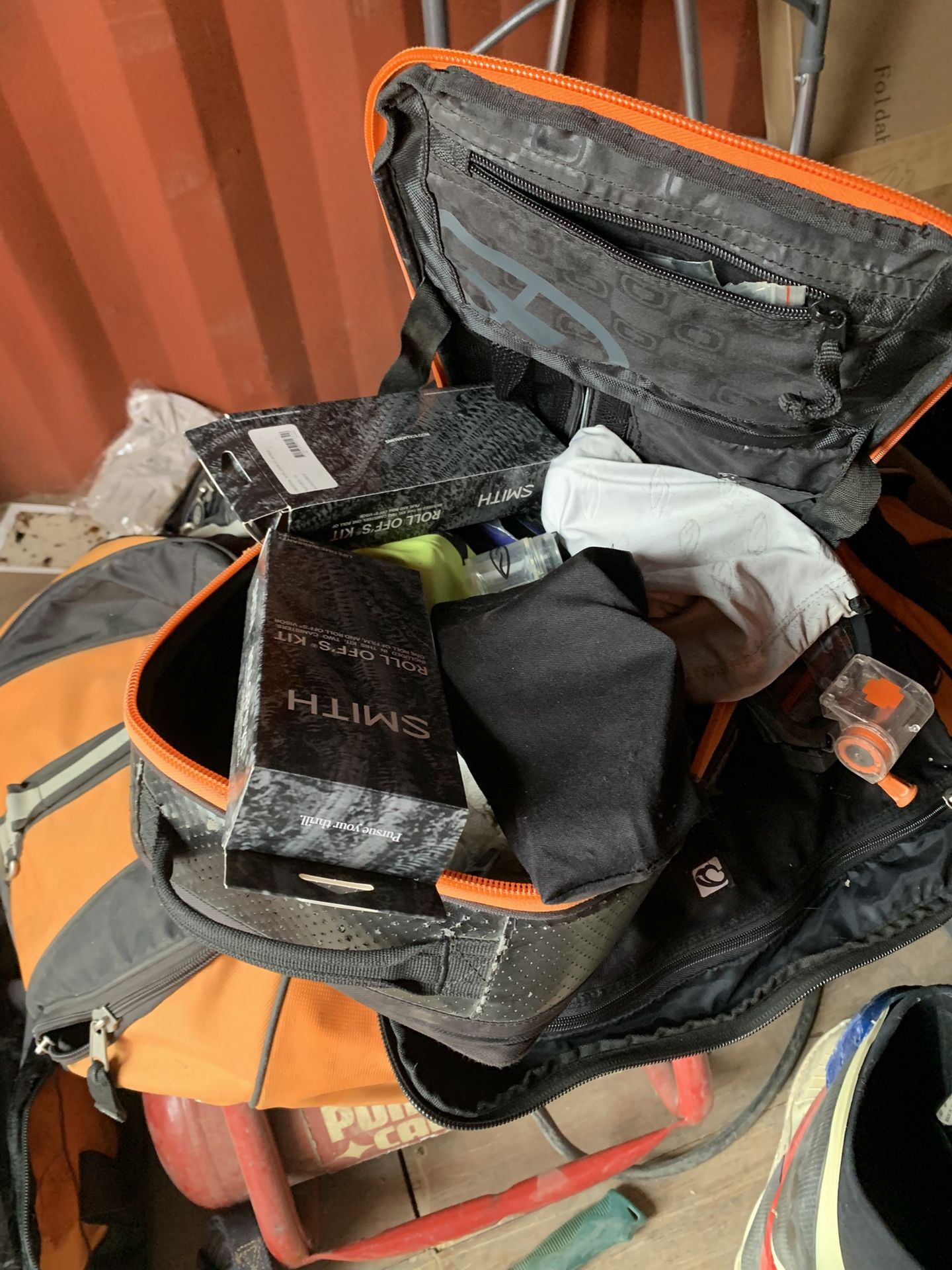 Miscellaneous Goggles And Case