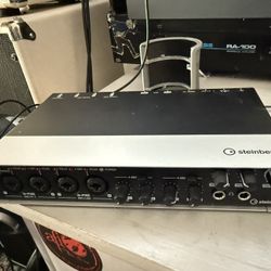 Steinberg UR44 Audio Interface 