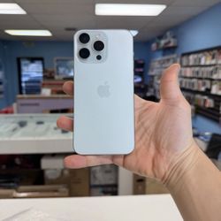 iPhone 15 Pro Max 256GB Unlocked white Excellent Condition