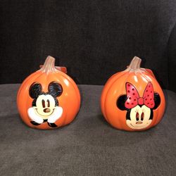 Mickey Mouse And Minnie Mouse Light Up Pumpkin 