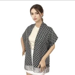 Reversible Geometric Large Shawl Scarf Bodysuit  –  Large dimension 12 x 70 inches Stylish Dual-Tone Cashmere Feel Wrap, for Any Season - Men Women  