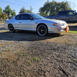 2004 Chevrolet Monte Carlo