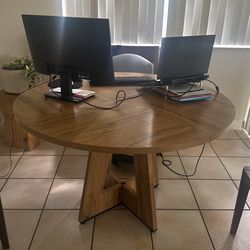 Round Kitchen Table