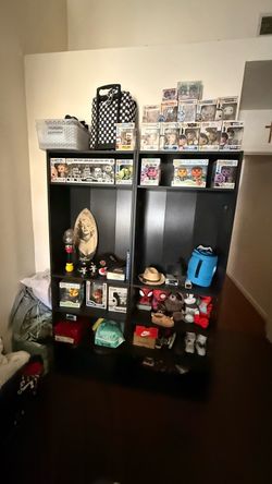 Excellent Condition Bookshelves