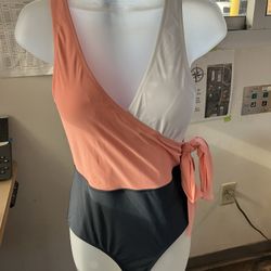 Brand new cups sheet swimsuit, size small CASH ONLY