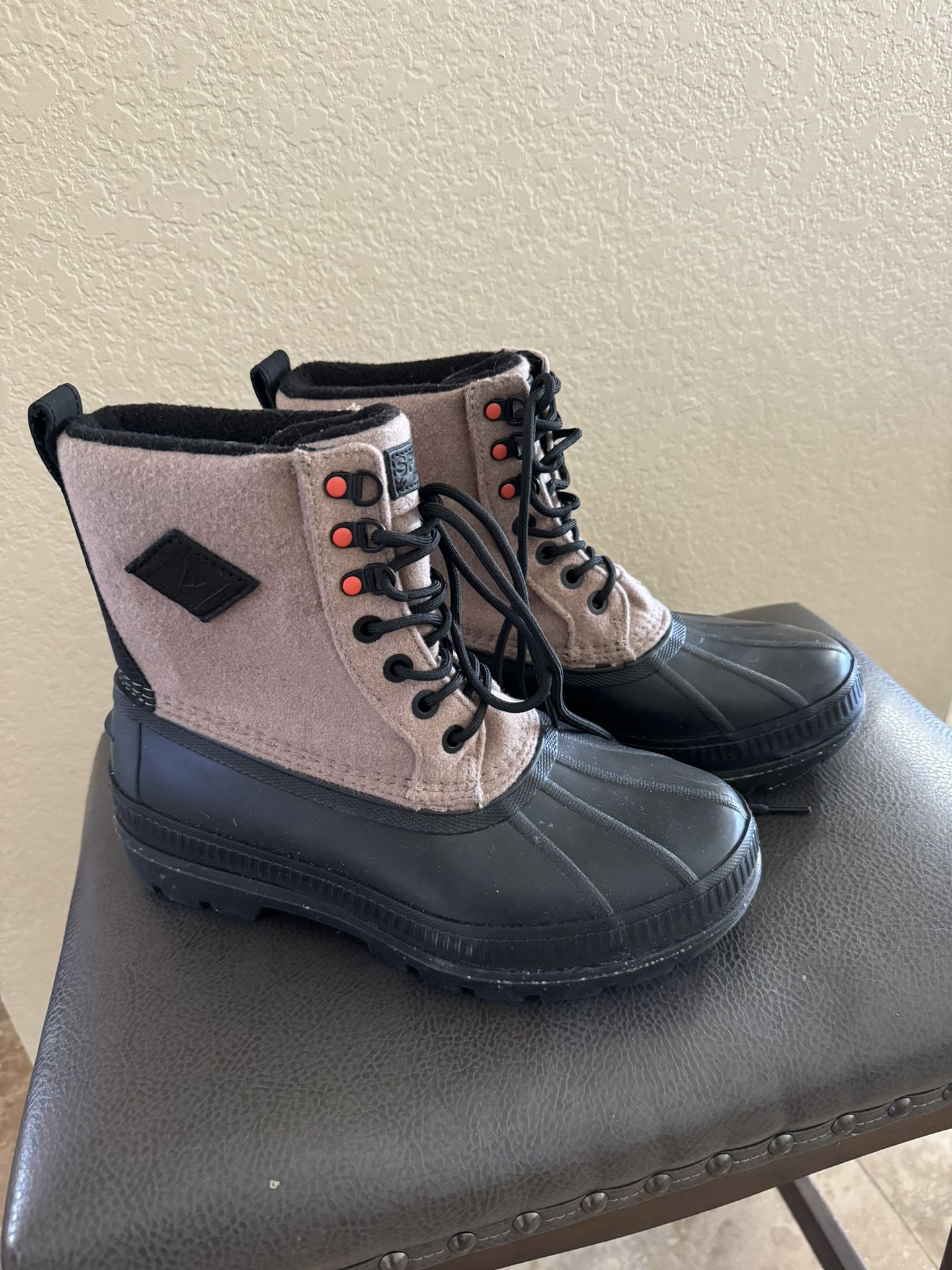 SPERRY ICE BAY TAUPE BOOTS