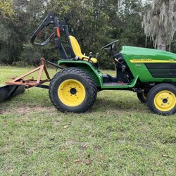 2001 John Deere  4110 Compact Tractor 4x4