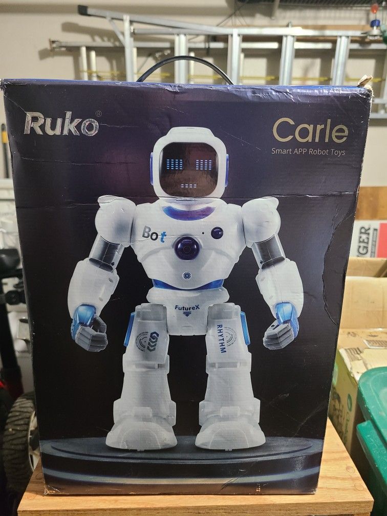 Ruko Carle Robot