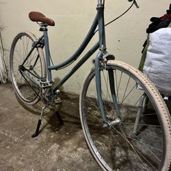 2015 Women’s Virtue Campus 26” City Bicycle