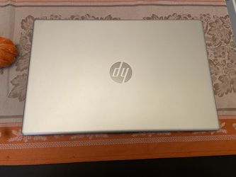 HP 15.6 inch HD Windows Laptop Intel Processor N250 4GB 128GB UFS Natural Silver