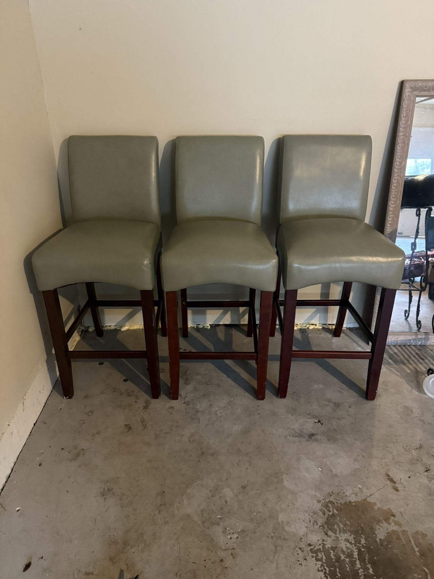 Set of 3 Modern Bar Stools – Great Condition!