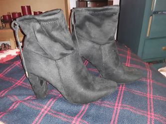 Womens Black booties