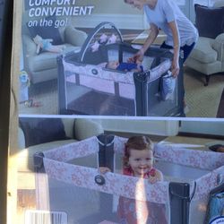 Brand New Graco On-The-Go Zip Infant Playard