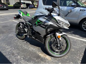 2024 Ninja E-1 FULL ELECTRIC AUTOMATIC