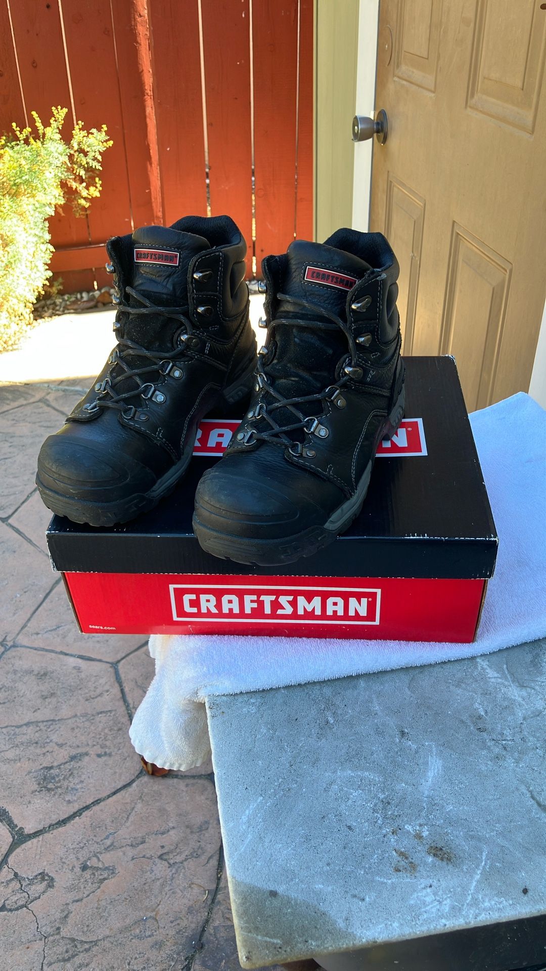 Like New 9.5 Work Boots , Leather