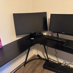 Office/gaming Set Up 