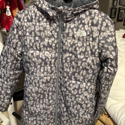 Kids North face Jacket Size L (14/16) Brand New!!