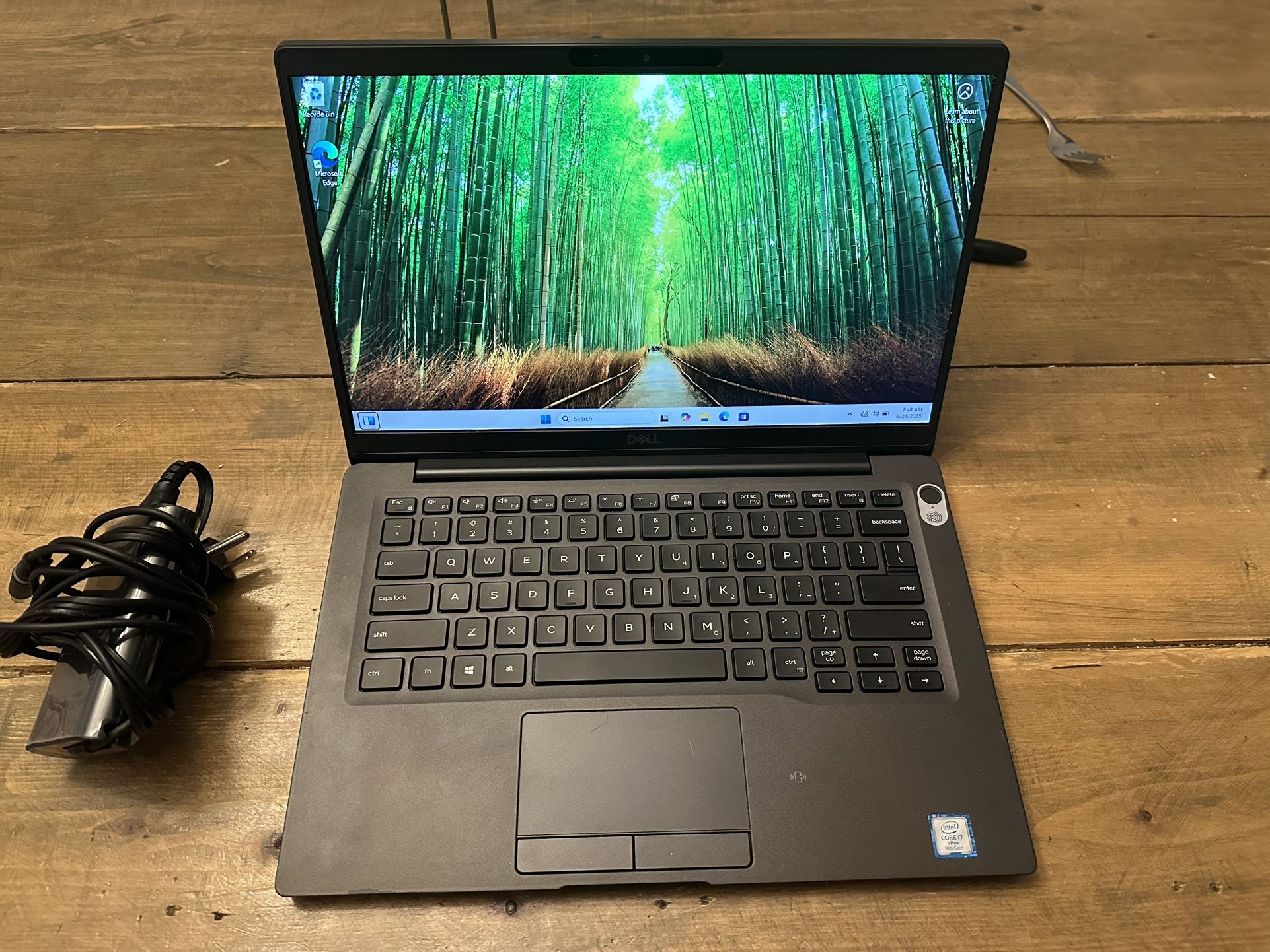 Dell Latitude 7400 Laptop