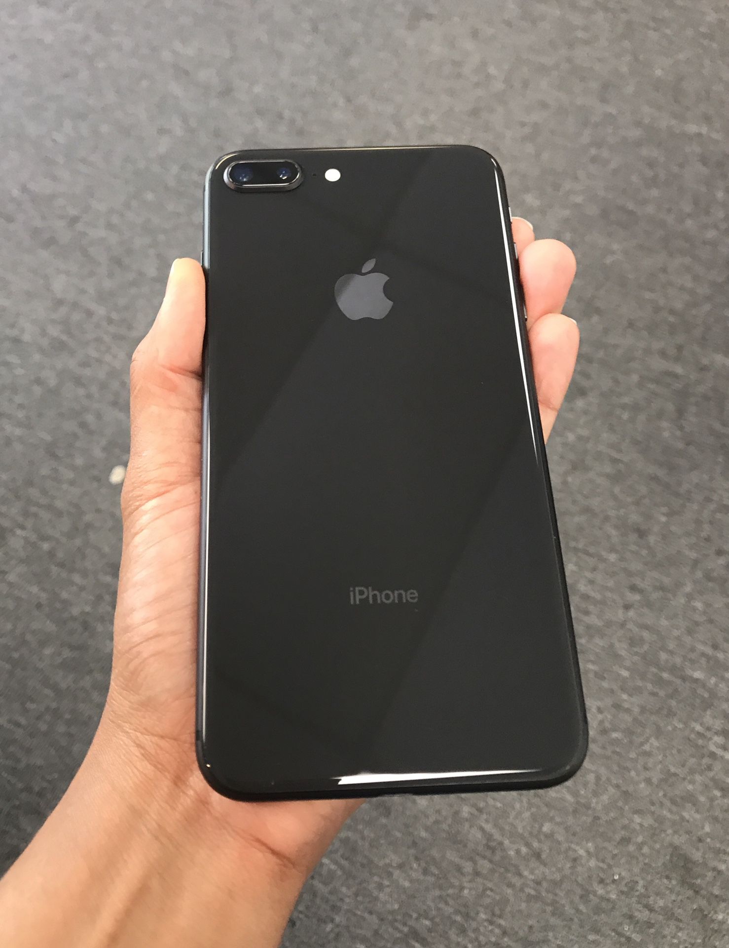iPhone 8 Plus 64gb Unlocked
