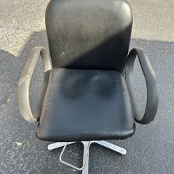 Styling Chair