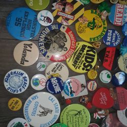 Lots Of Vintage Pins