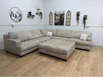 Rawcliff Sectional Couch - Free Delivery