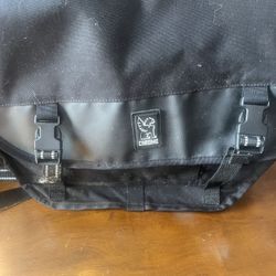Chrome Citizen Chrome Industries Messenger Satchel Bag Seat Belt Buckle 24 Liter 