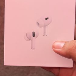 New Airpods Pro2