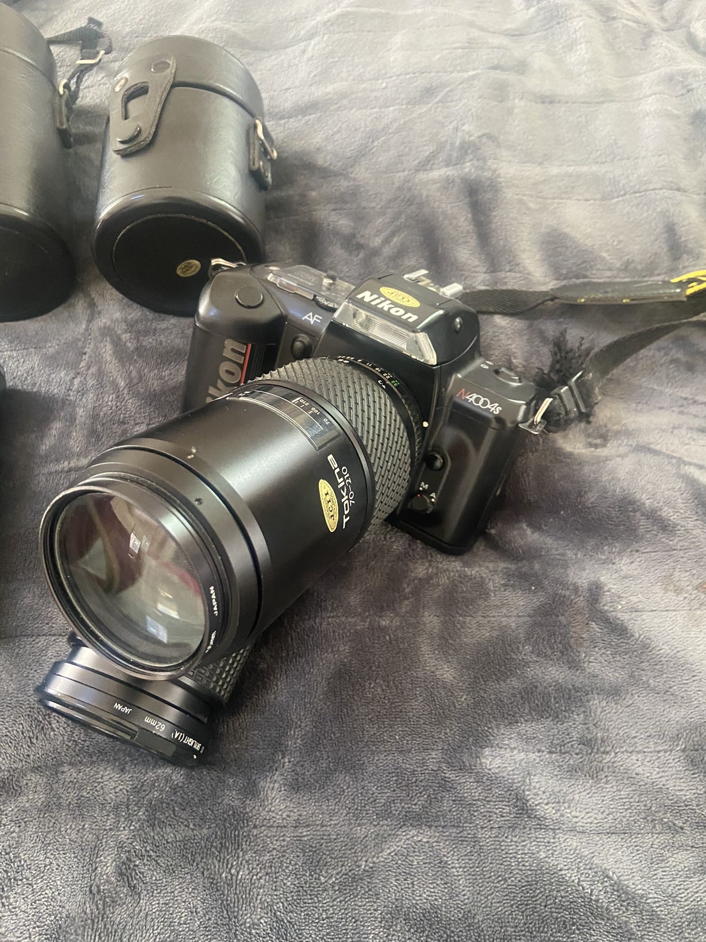 Nikon Film N4004 W/5 Attachments