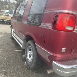 Red Dodge Ram 2,(contact info removed) Miles