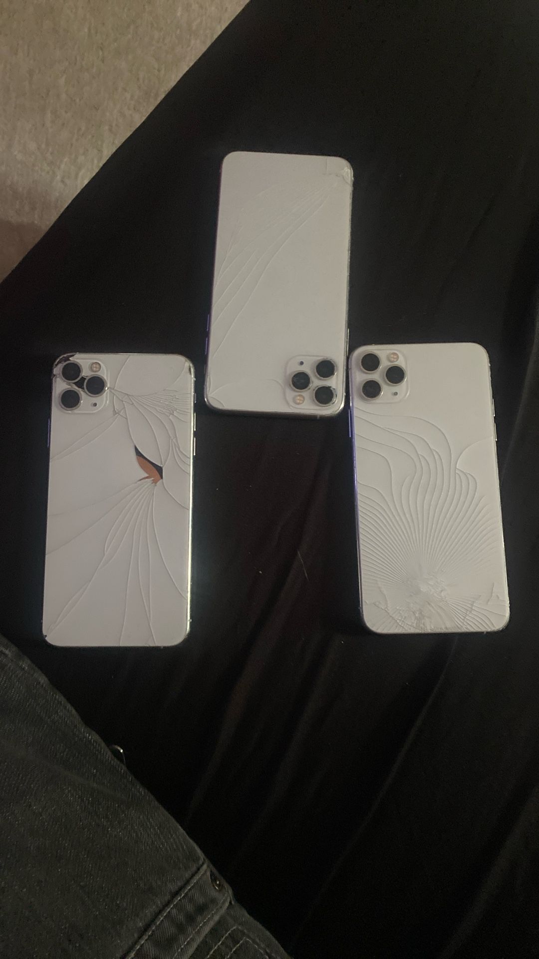 selling broken iphones
