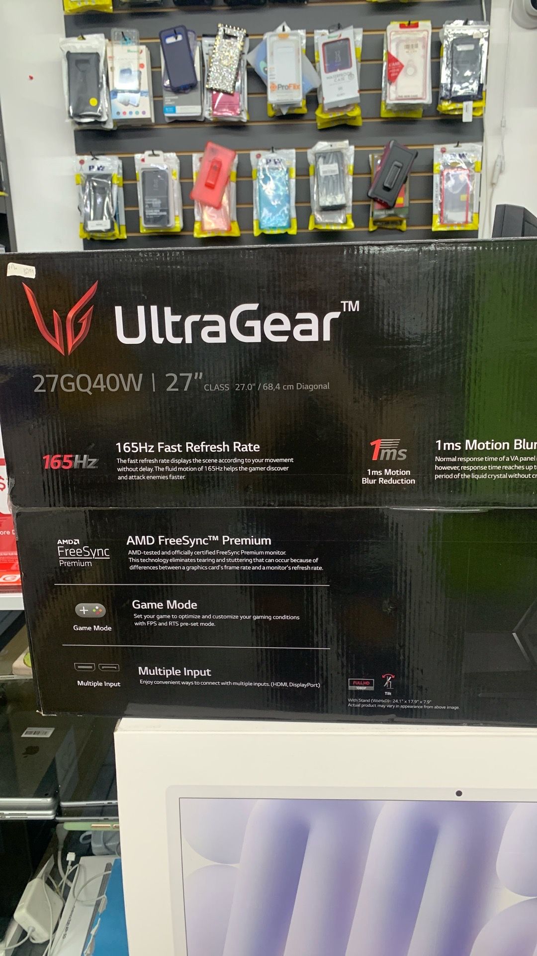Ultragear 27”