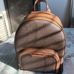 MK Bag 🤎 * Never Used + New w/Tag *