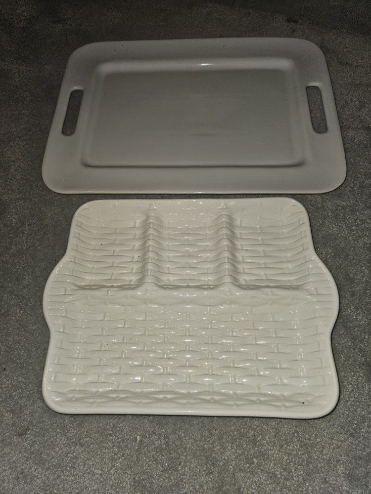 2 White Serving Treys 