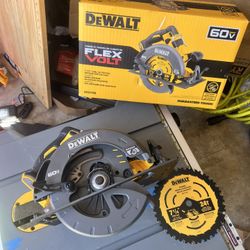 Dewalt Flexvolt 60V circular saw 7 1/4(tool only)