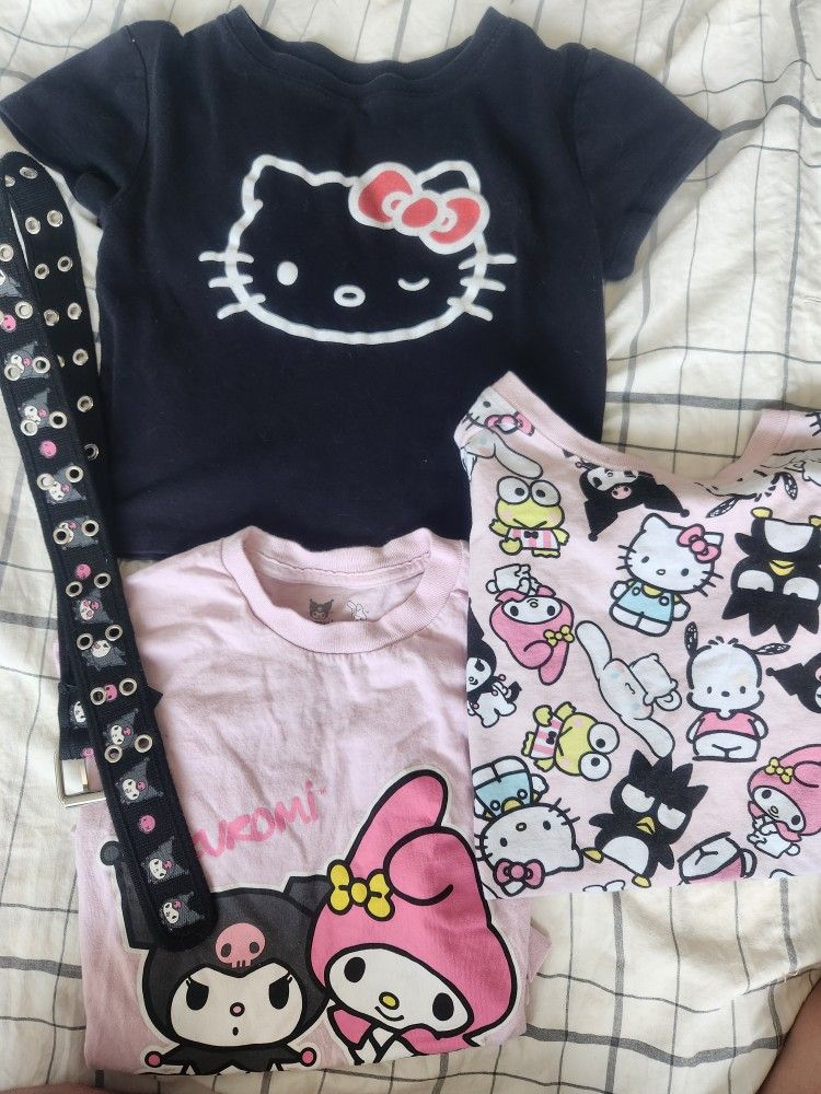 Hello Kitty And Friends Bundle SIZE S-M