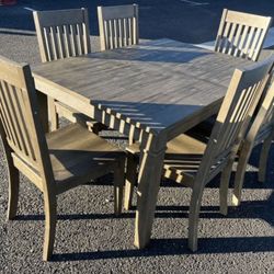 Dining Table and Chairs ! Dining Set ! Kitchen Table And Chairs! Free Delivery