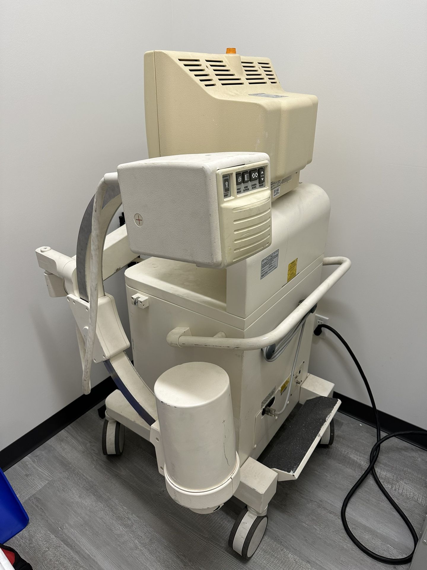 Mini C-arm For X-rays- Works Great