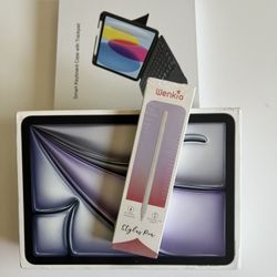 Apple IPad Air 11” ( M2 chip / 2024 Model) 128GB  with pen, keyboard case & Accessories 