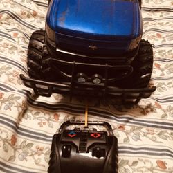 Blue /black R/c Truck