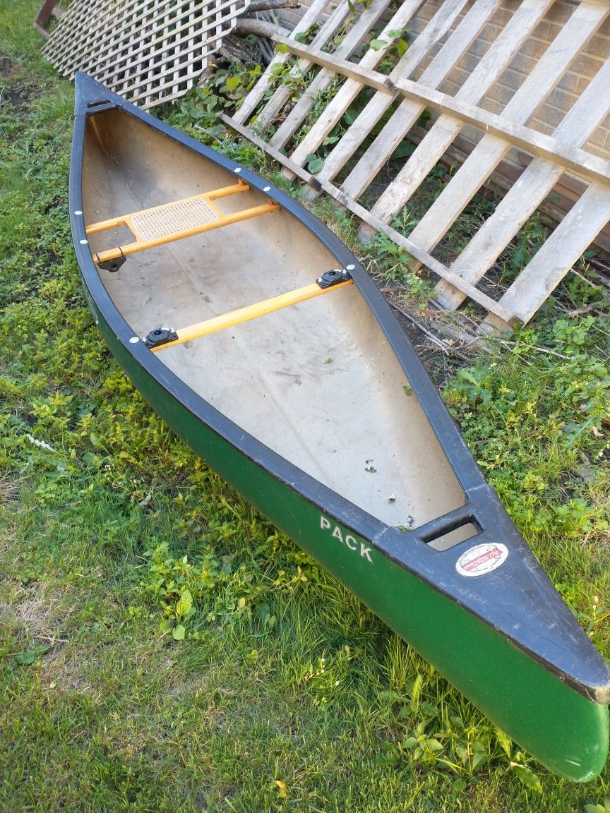 Old Town Solo Canoe- Royalex 33 Lbs.