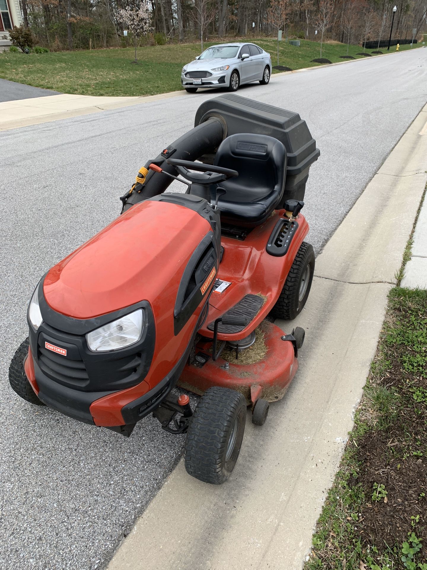 Craftsman YT4000 riding mower