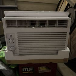 GE Window Air Conditioner – 5,000 BTU