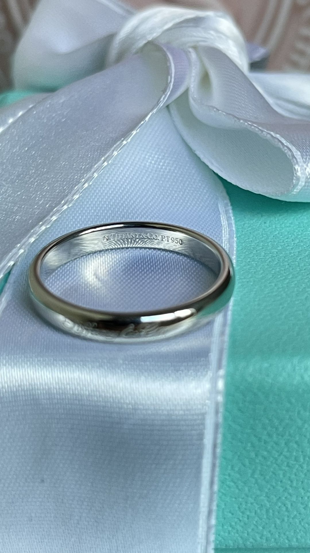 Tiffany & Co. Lucida Ring in Platinum size 7.5 NEW