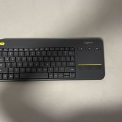 Logitech K400 Wireless Touch TV Keyboard With Easy Media Control 